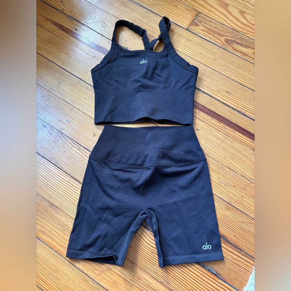 ALO YOGA seamless SET - Picture 2 of 5